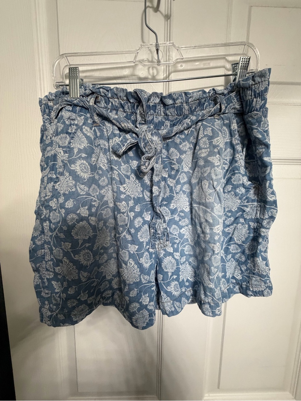 Knox Rose Blue Floral Paperbag Waist Shorts